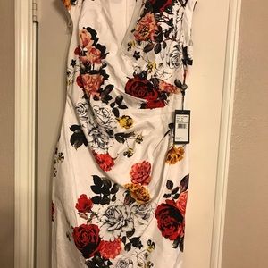 NWT Adrianna Papell Floral Rouched Dress